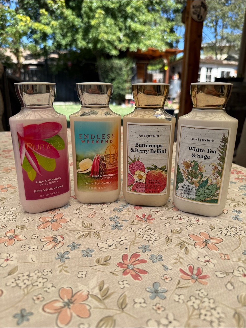RETIRED & DISCONTINUED Bath & Body Works Body Lotion 4-Bottle Bundle Lot!